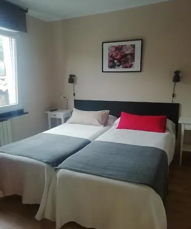 Sebrenu Hotel *